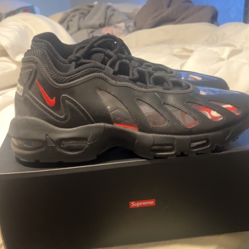supreme Nike air max 96